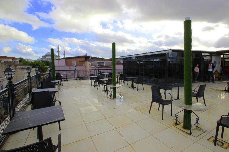 Guler Palas Hotel