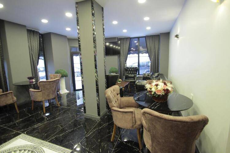 Guler Palas Hotel
