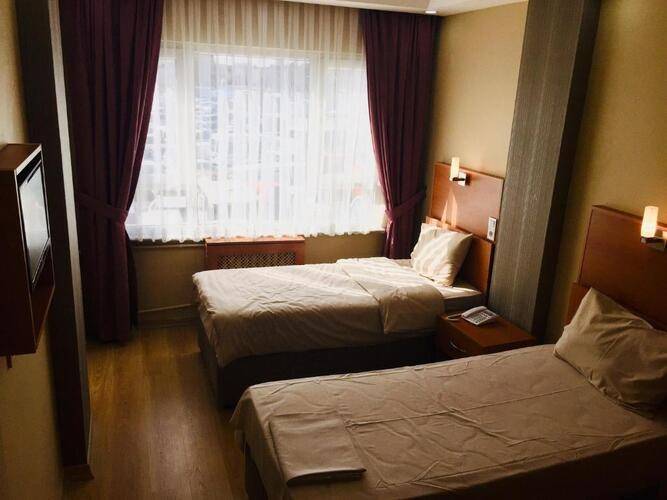Ulubat Castle Hotel