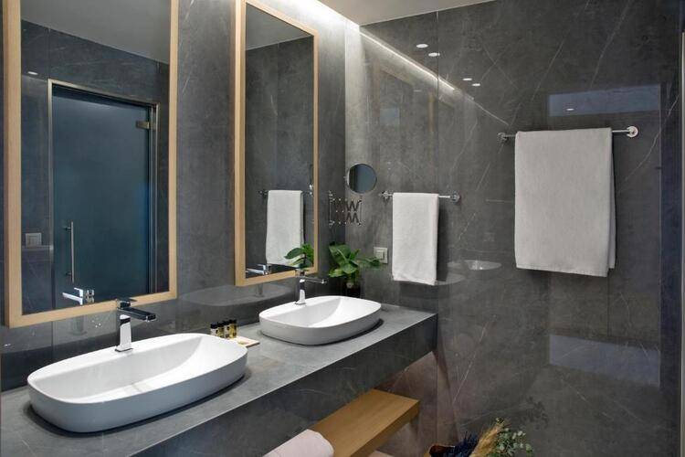 Ammoa Luxury Hotel & Spa Resort