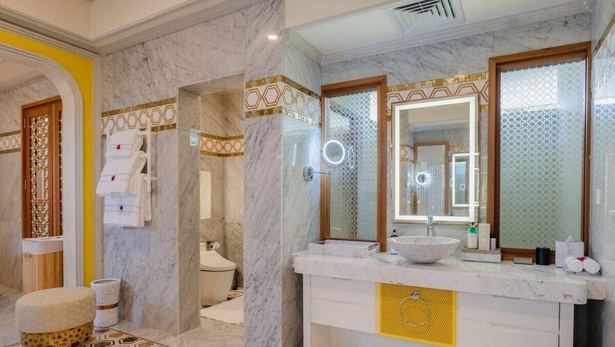 The Signature Collection By Hideaway
