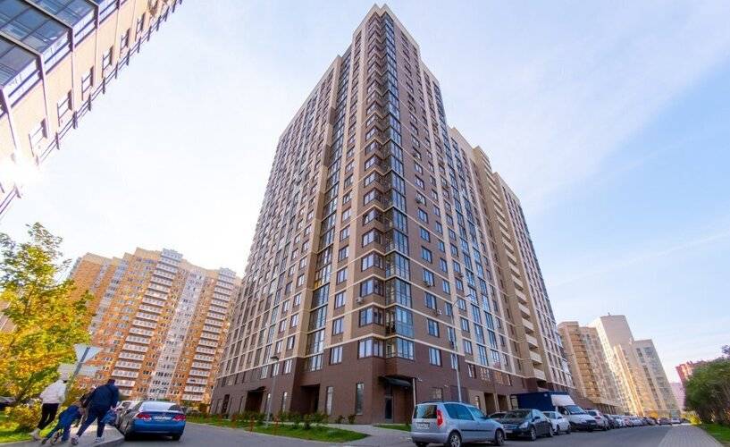 Жилое помещение OrangeApartments24 Сереброва 4