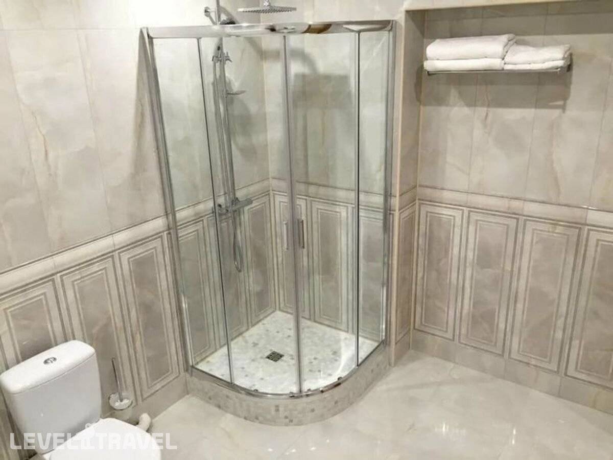 Изображение отеля 8
