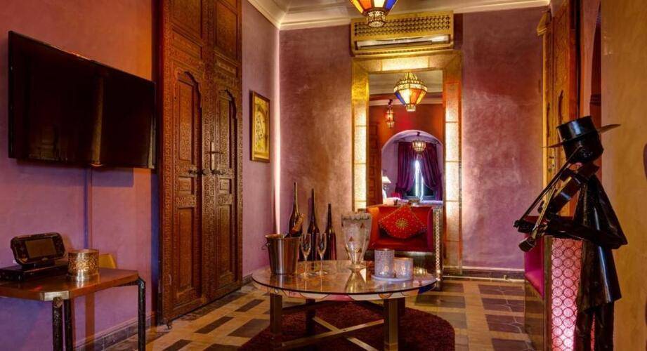 Riad Wow