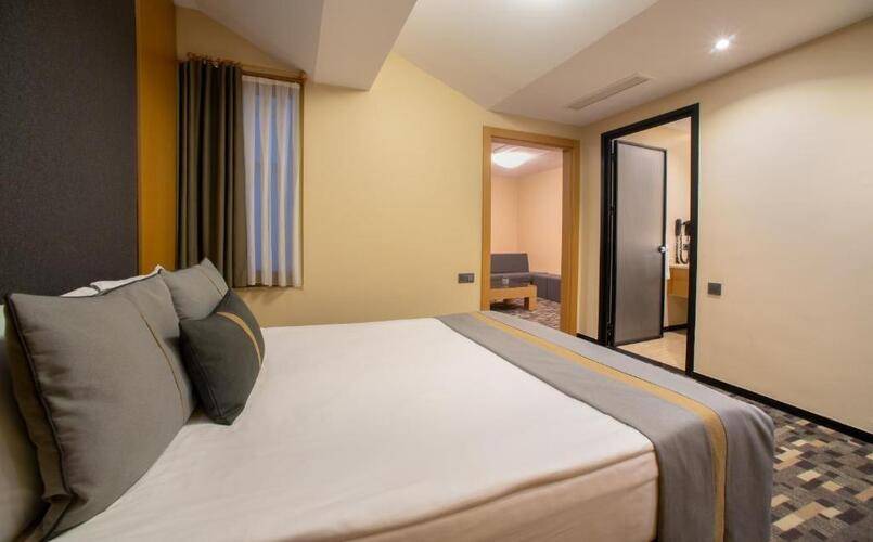 Tan Hotel - Special Category