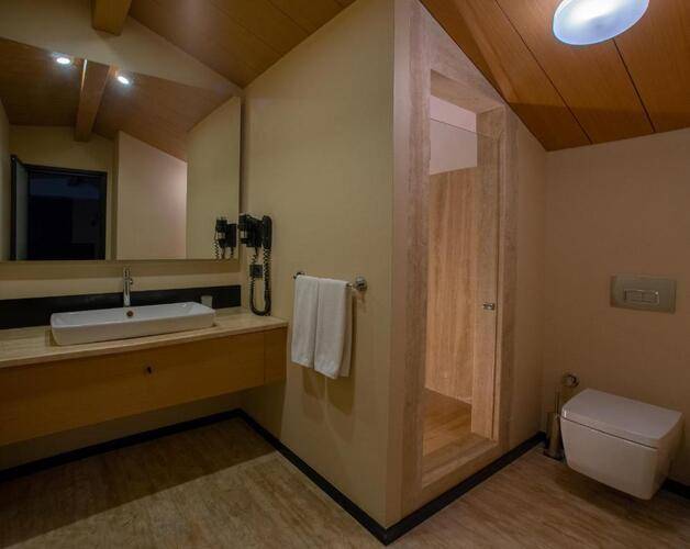 Tan Hotel - Special Category