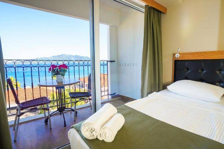 Aurasia Sea Side Hotel