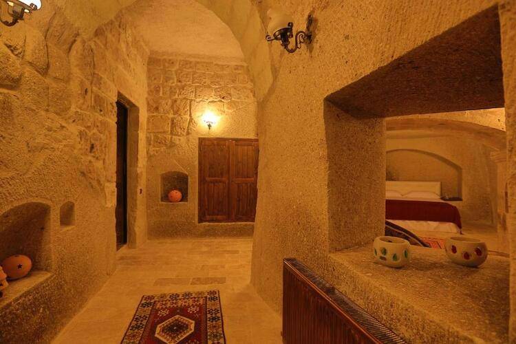 Grand Cave Suites