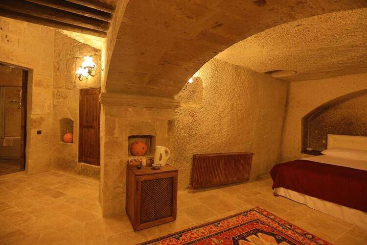 Grand Cave Suites