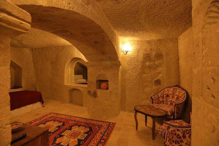 Grand Cave Suites