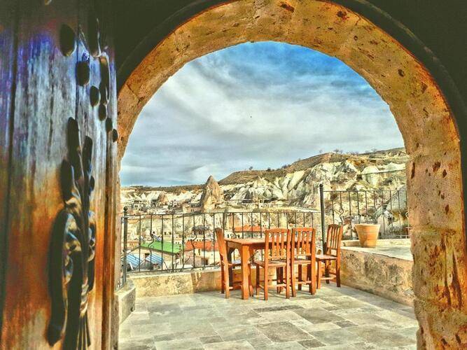 Grand Cave Suites
