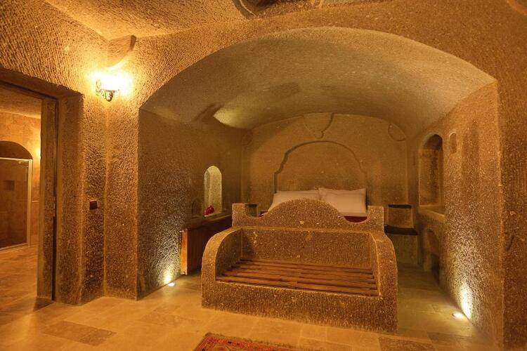 Grand Cave Suites