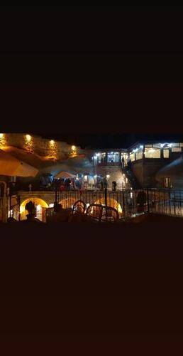 Grand Cave Suites