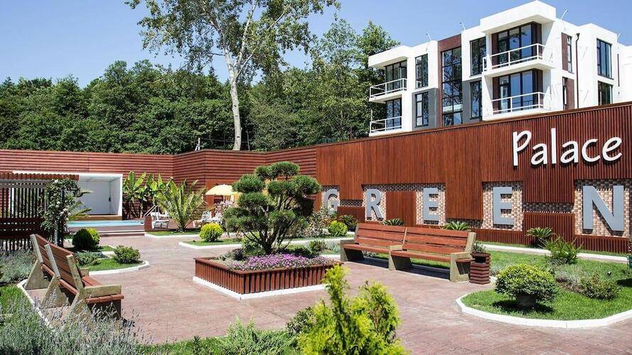 Апартаменты Green Palace Sochi (Грин Пэлас Сочи)