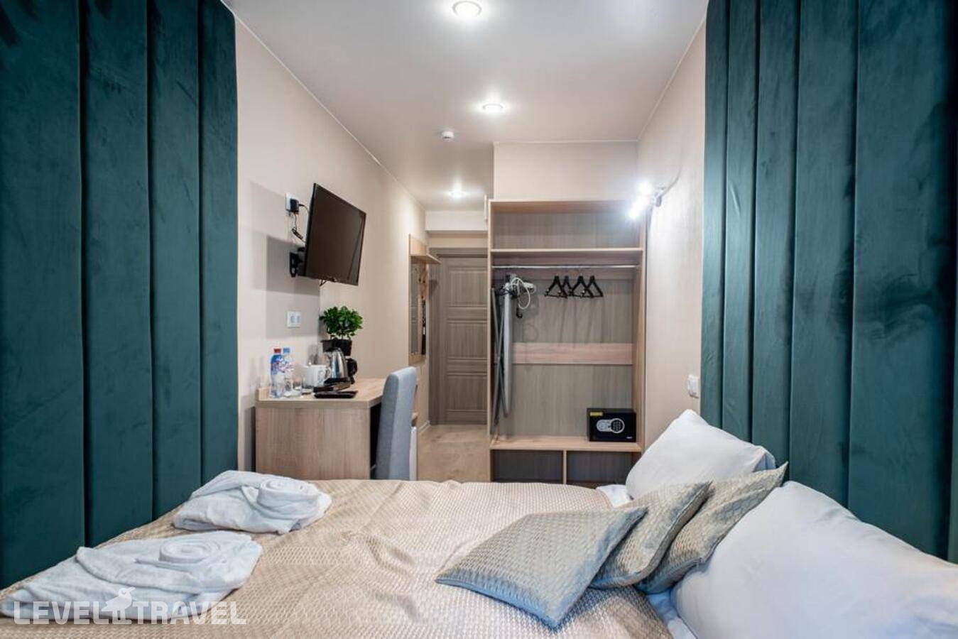 фотографии отеля Амиго Академиа в Россия(Центральный район) - фото №1