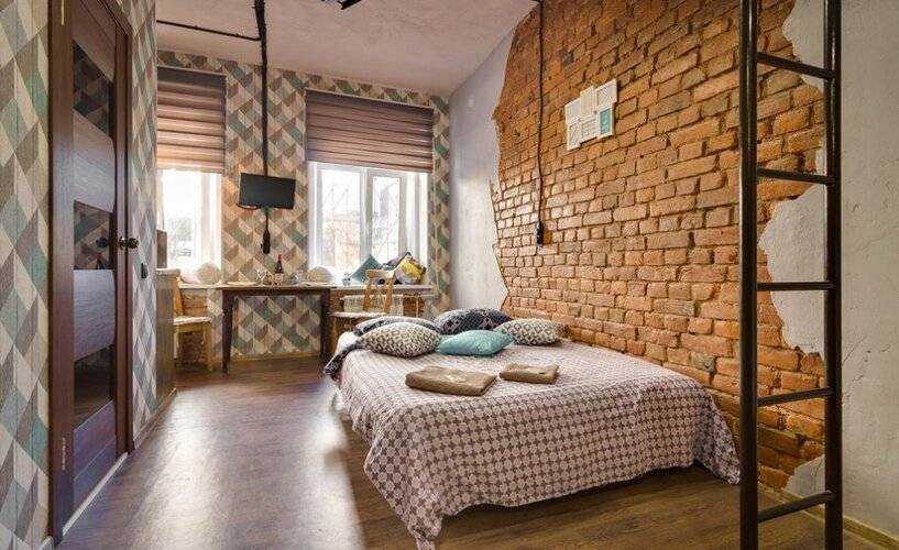 AlexAparts на Ижорской