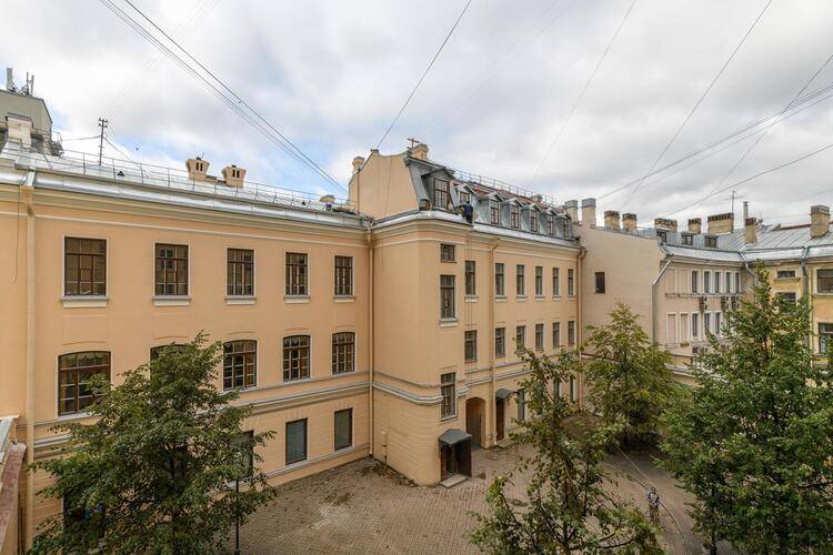 Мини-отель Sutki Rent (Сутки Рент) у Дворцовой плoщaди