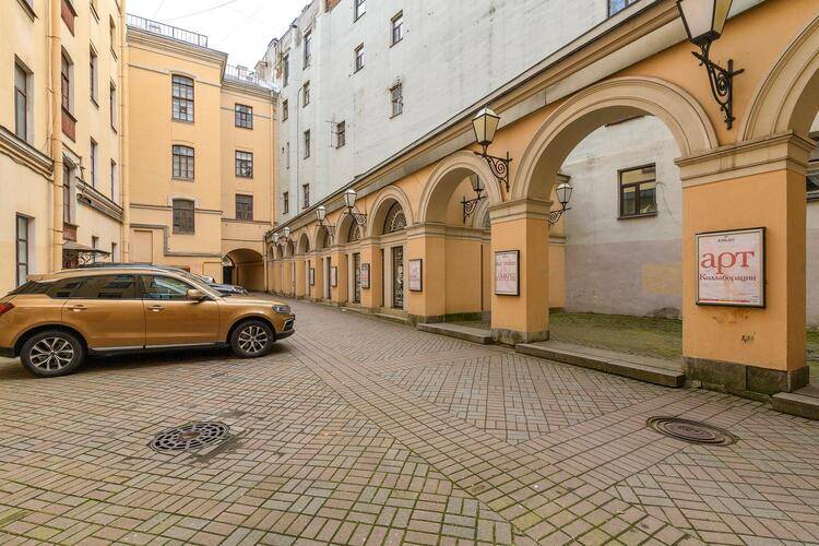 Мини-отель Sutki Rent (Сутки Рент) у Дворцовой плoщaди