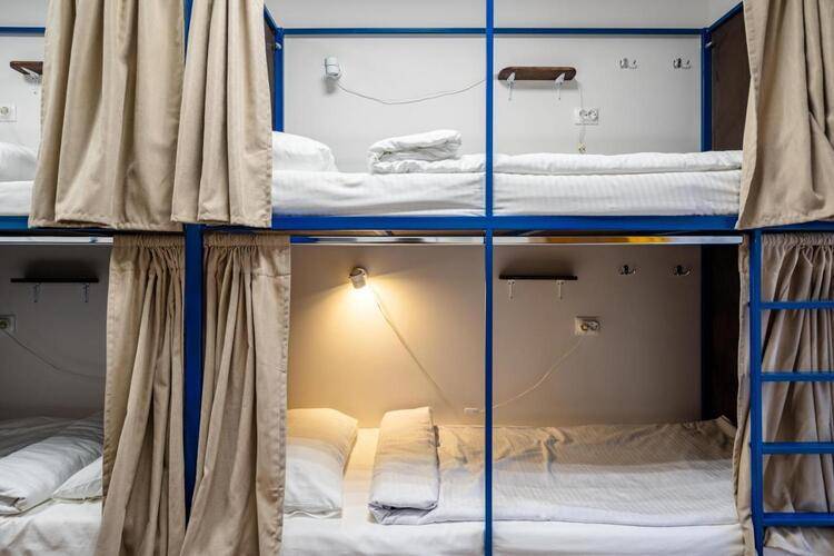 BookCase Hostel (БукКейс Хостел)