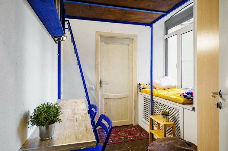 BookCase Hostel (БукКейс Хостел)