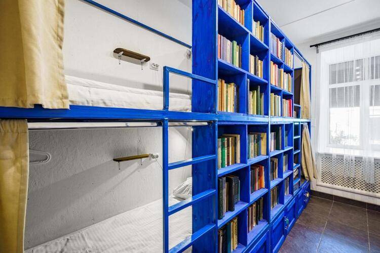 BookCase Hostel (БукКейс Хостел)