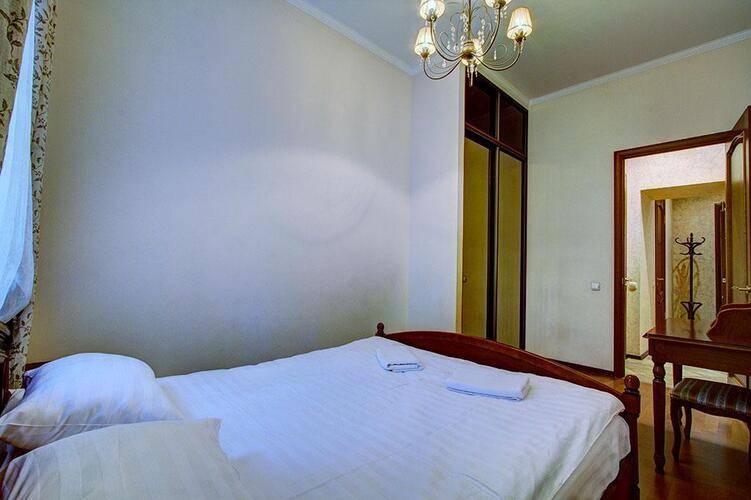 Апартаменты на Невском проспекте 79