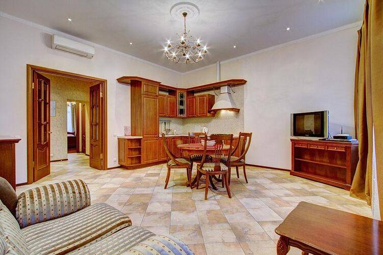 Апартаменты на Невском проспекте 79