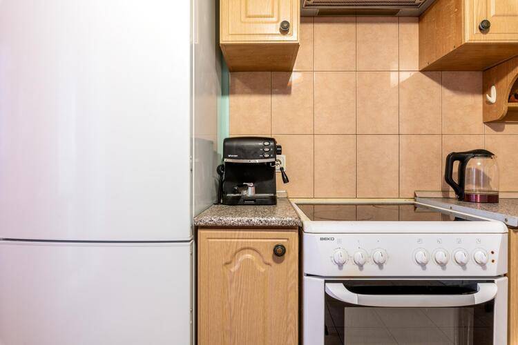 Апартаменты Sutki Rent (Сутки Рент) на Академке
