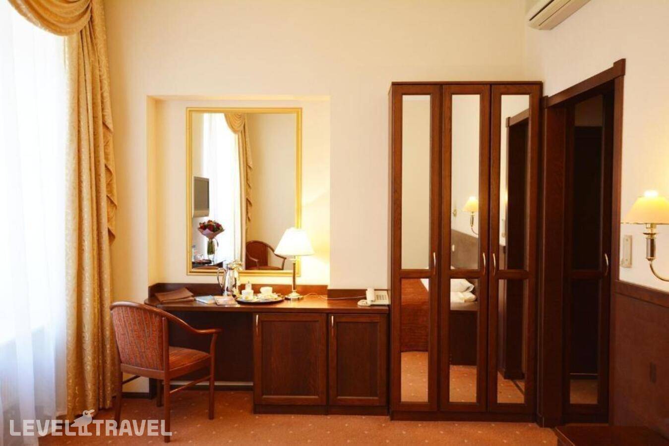 фотографии отеля Эрмитаж в Россия(Центральный район) - фото №11