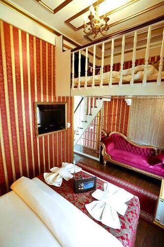 Sultan Tughra Hotel