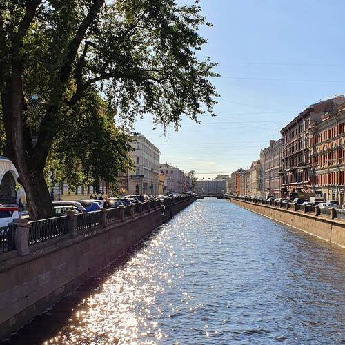 Грифон на набережной канала Грибоедова 35