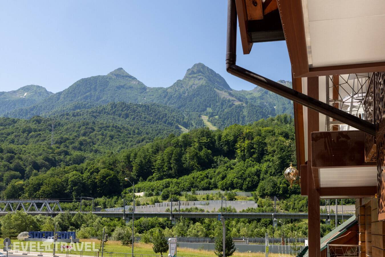 фотографии отеля Stellar Collection Chalet hotel в Россия(Эсто-Садок) - фото №6