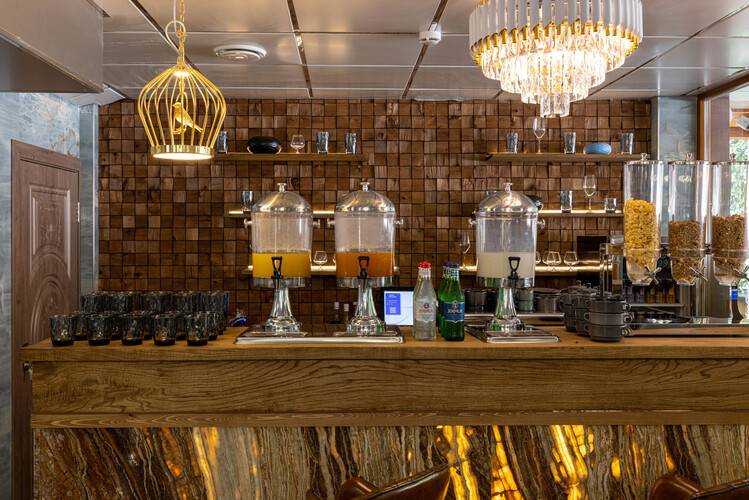 Stellar Collection Chalet hotel