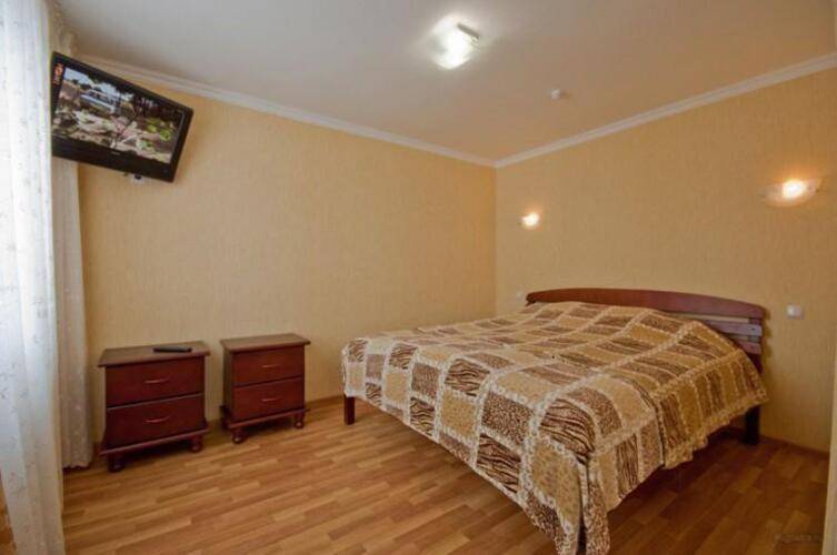 Отель Голд (Gold Hotel)
