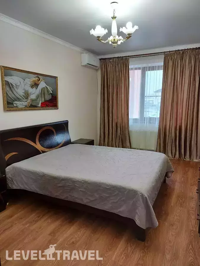 Flatirini (Флатирини) на улице Генерала Дзусова 6А