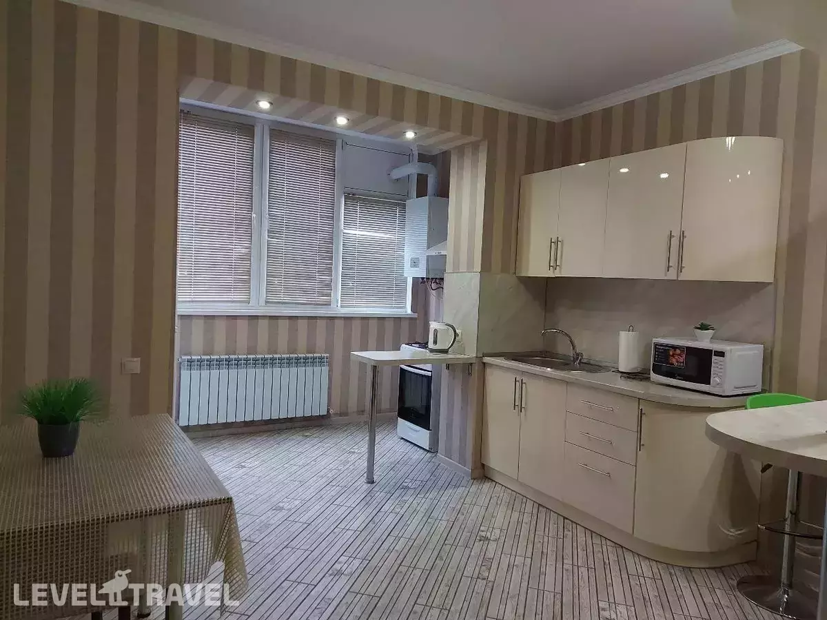 Flatirini (Флатирини) на улице Генерала Дзусова 6Б