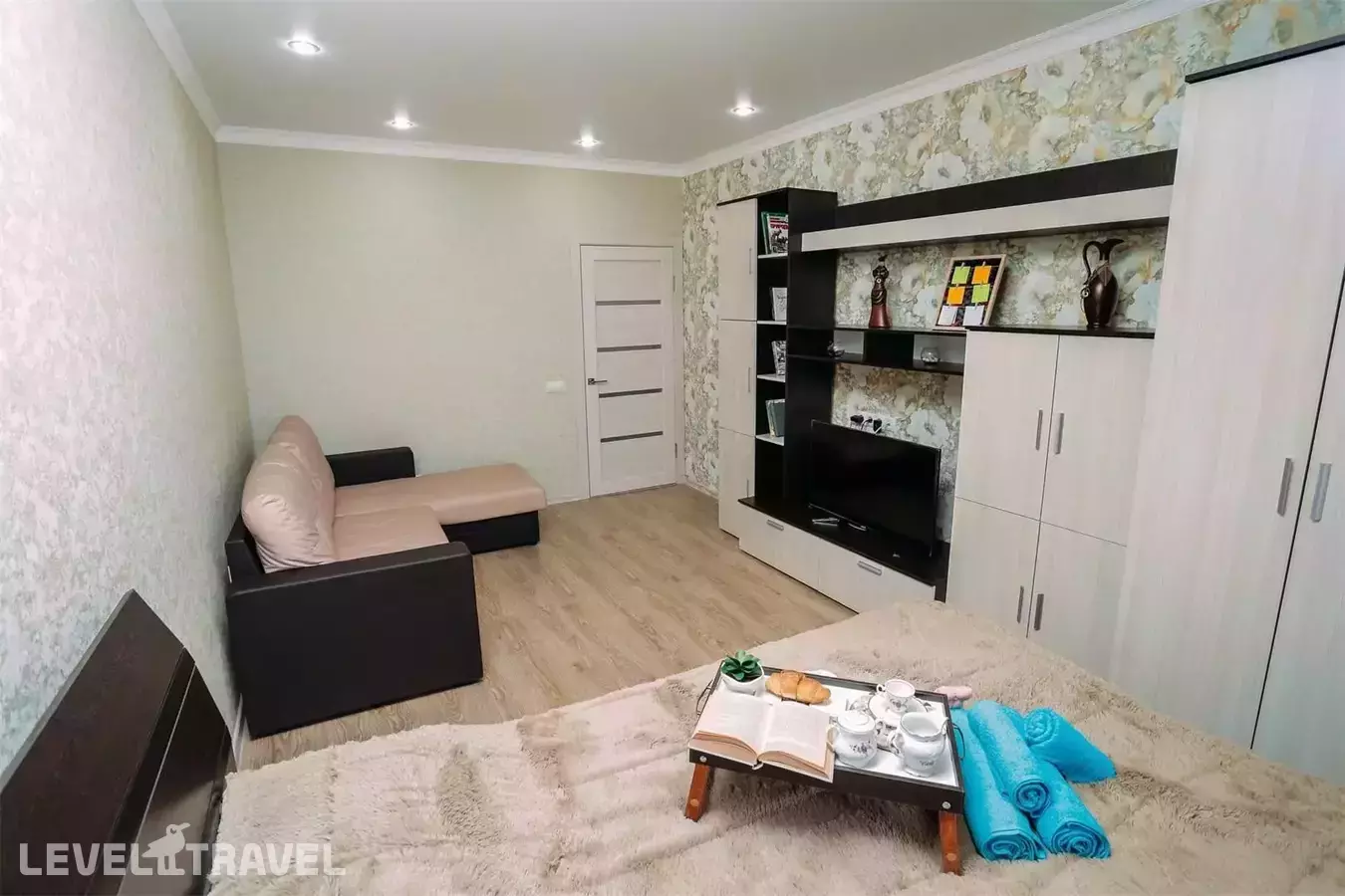 Flatirini (Флатирини) на улице Зураба Магкаева