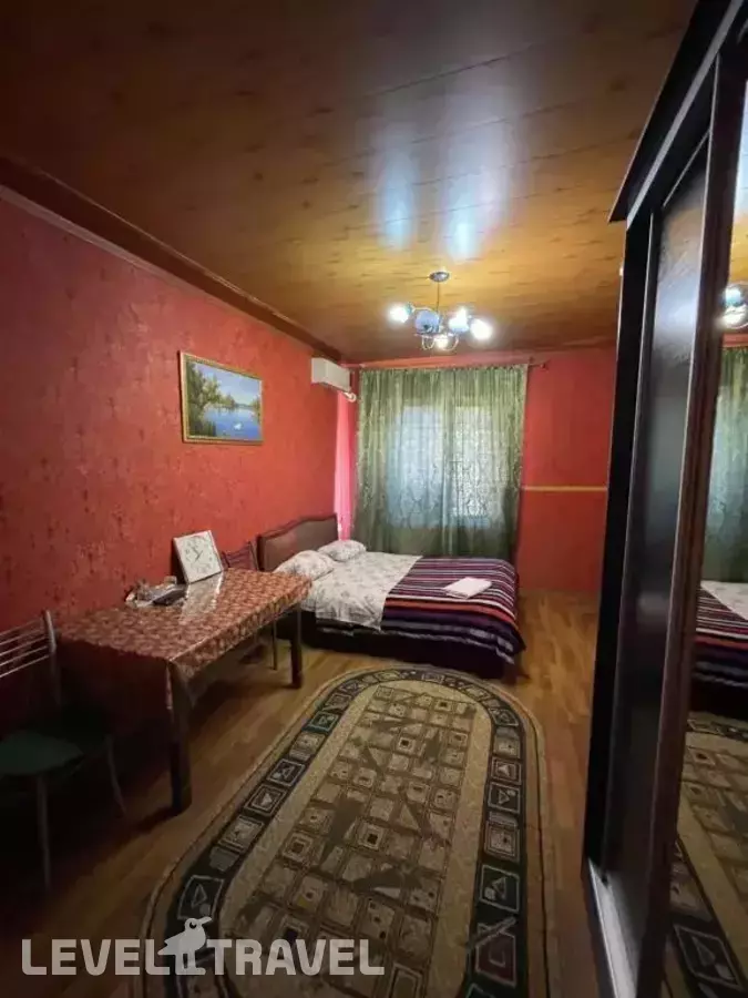 Отель Изумруд