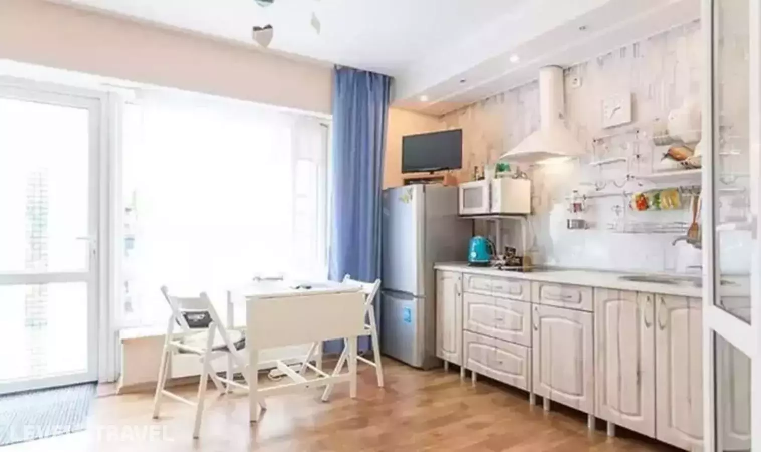 Студия у Моря на Толстого 4