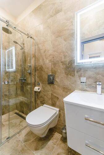 Отель Simple Weekend Inn