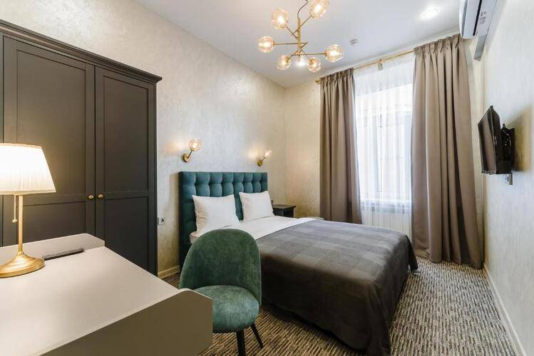 Отель Simple Weekend Inn