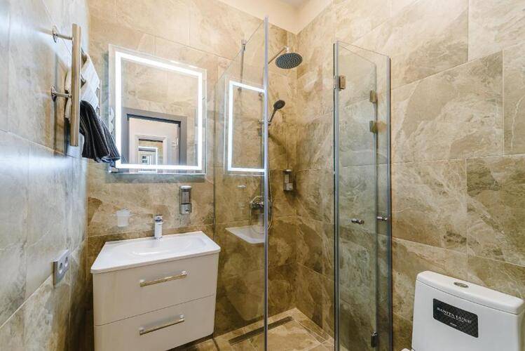 Отель Simple Weekend Inn