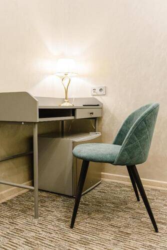 Отель Simple Weekend Inn