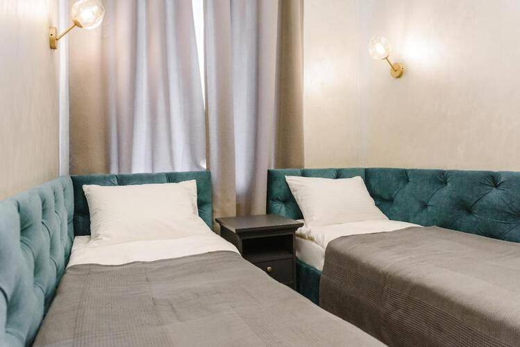Отель Simple Weekend Inn
