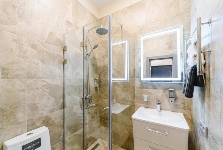 Отель Simple Weekend Inn