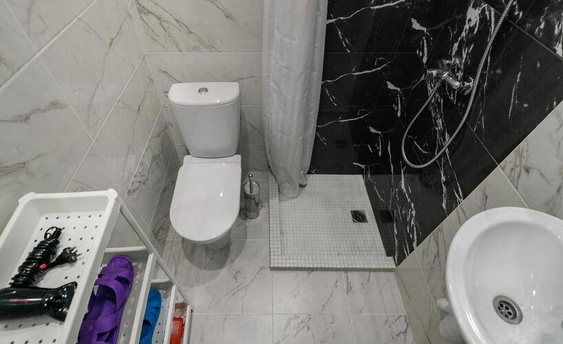 Апартаменты Живи на проезде Серебрякова
