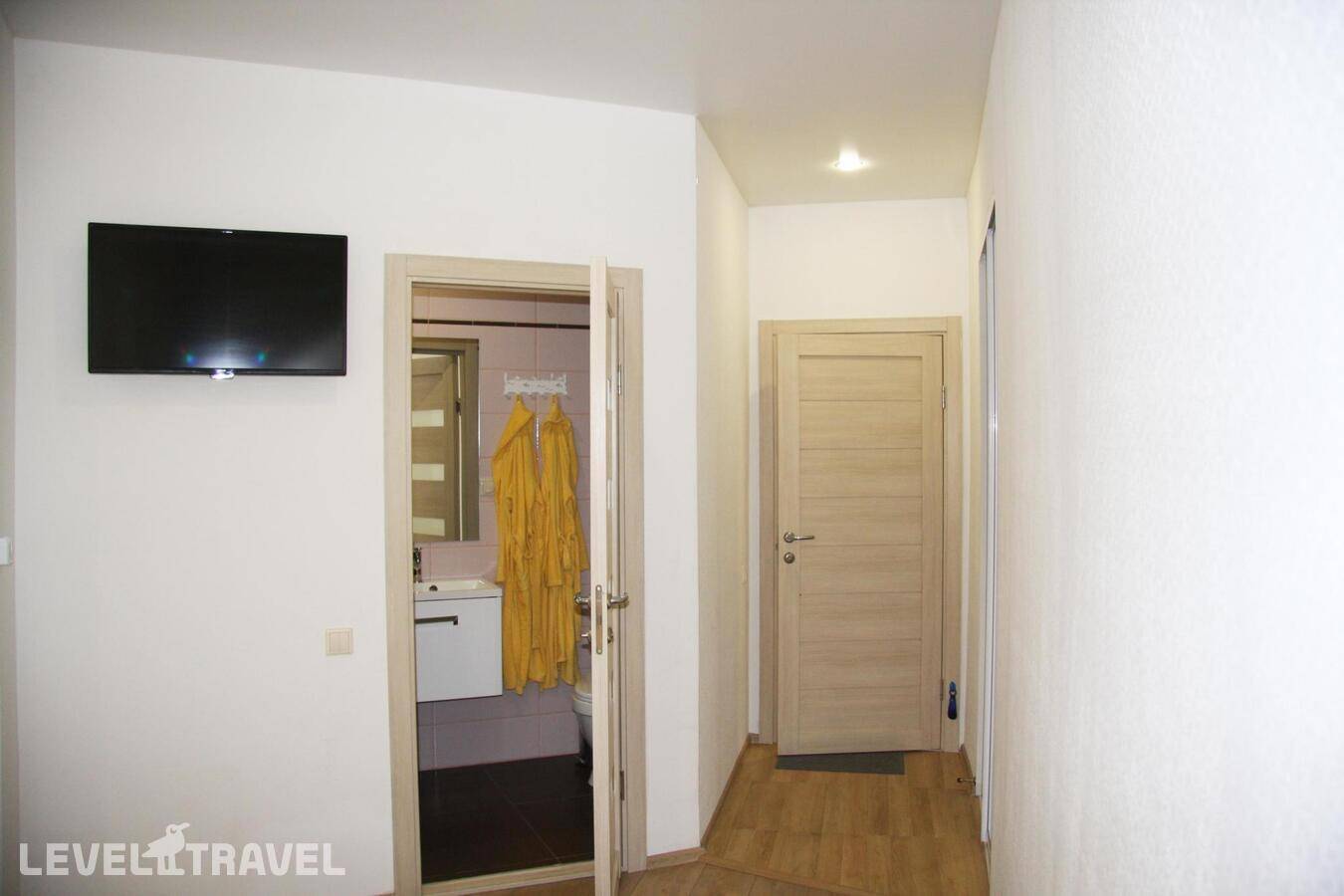 фотографии отеля Апартаменты на улице Парижской Коммуны в Россия(Вахитовский район) - фото №13