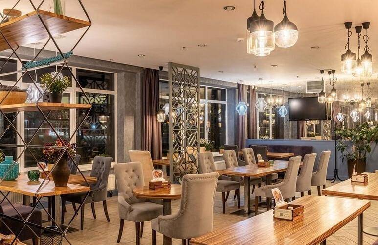 Cosmos Petrozavodsk Hotel