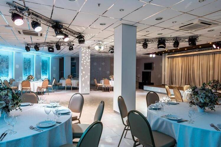 Cosmos Petrozavodsk Hotel