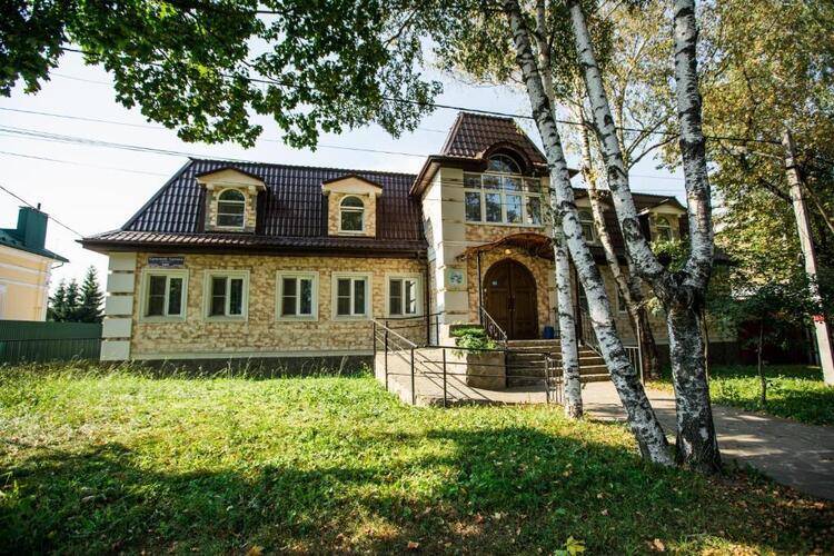 Отель Сергиев